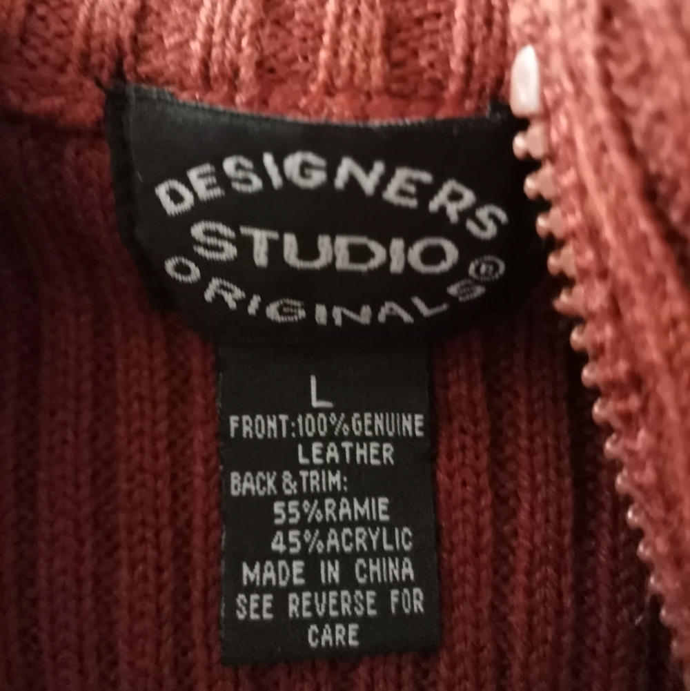 Designer Original Studio Vest - Picture 3 of 4
